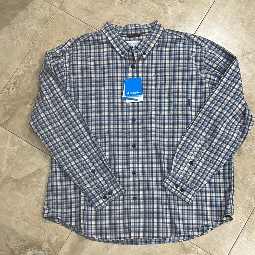 Columbia Blue and White Casual Button Down Shirt